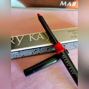 Mary Kay Lip Liner-Red